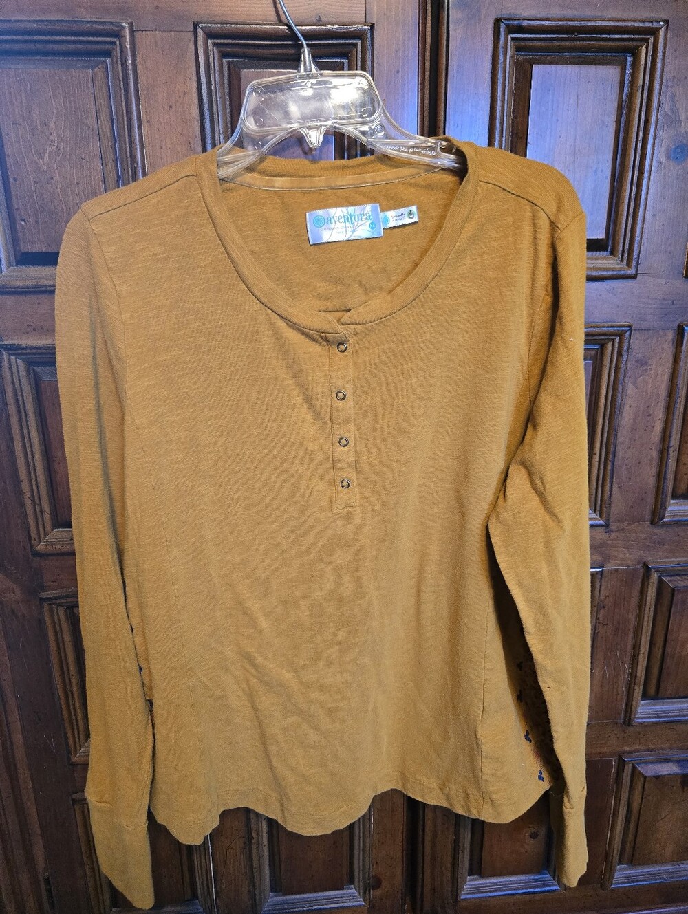 AVENTURA cotton Embroidered floral sleeves Mustard Ochre Henley size XL
